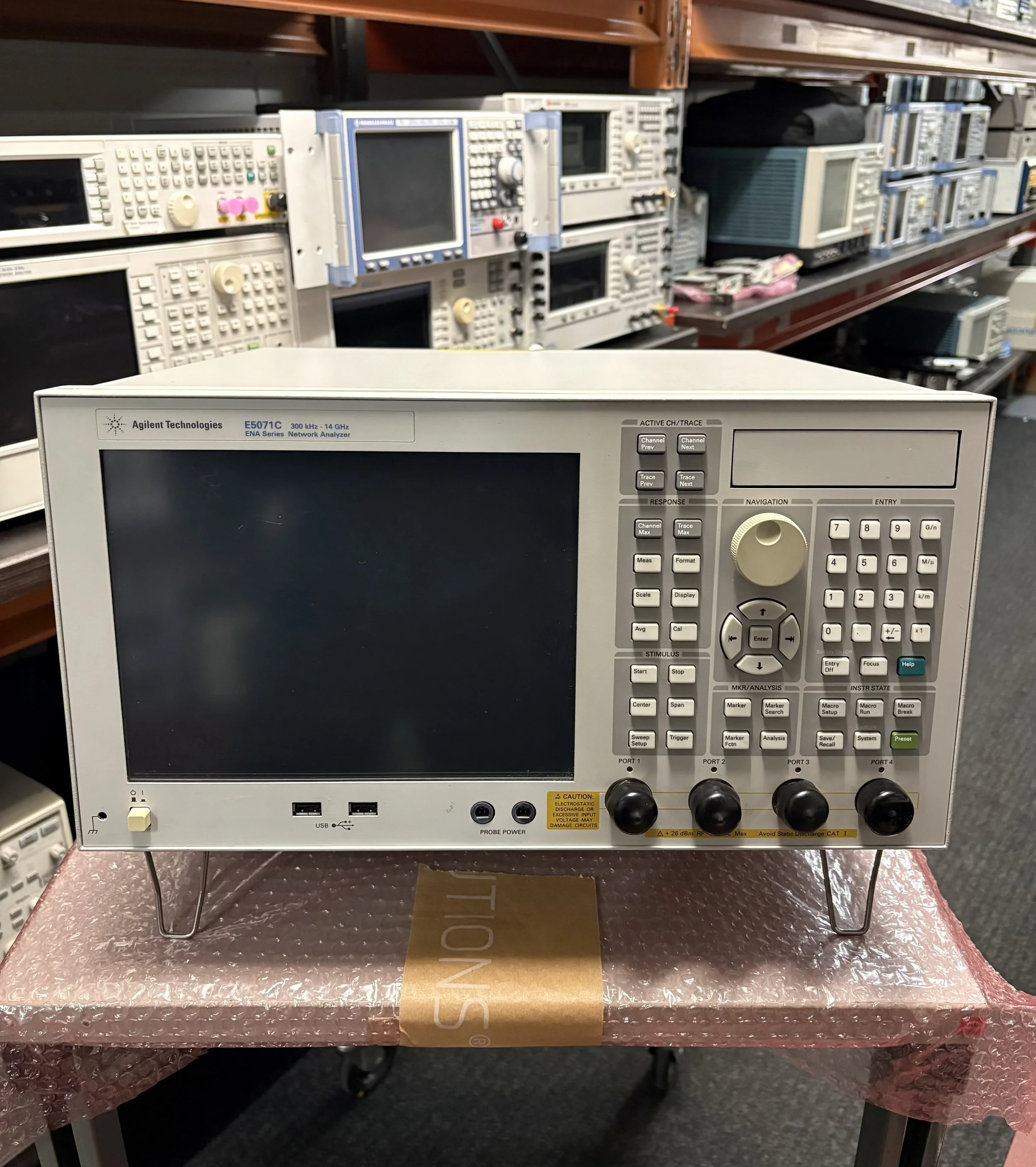 Hewlett Packard 8753ES S-Parameter Network Analyzer 30kHz-6GHz